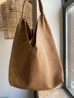 NEW SHIRALEAH ARDEN Tote Tan Camel Handbag for Sale in New York