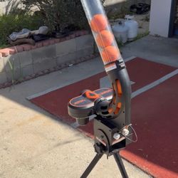 Bownet Pitching Machine 