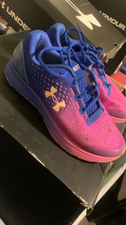 Size 5.5 under armor like  new and vans slip ons