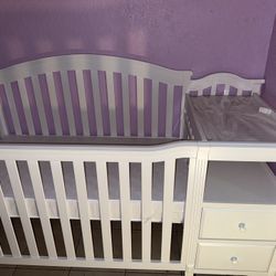 Baby Crib 