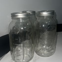 Mason jars set of 4