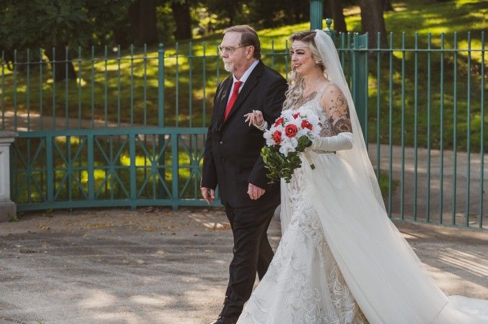 Detachable Bridal Train