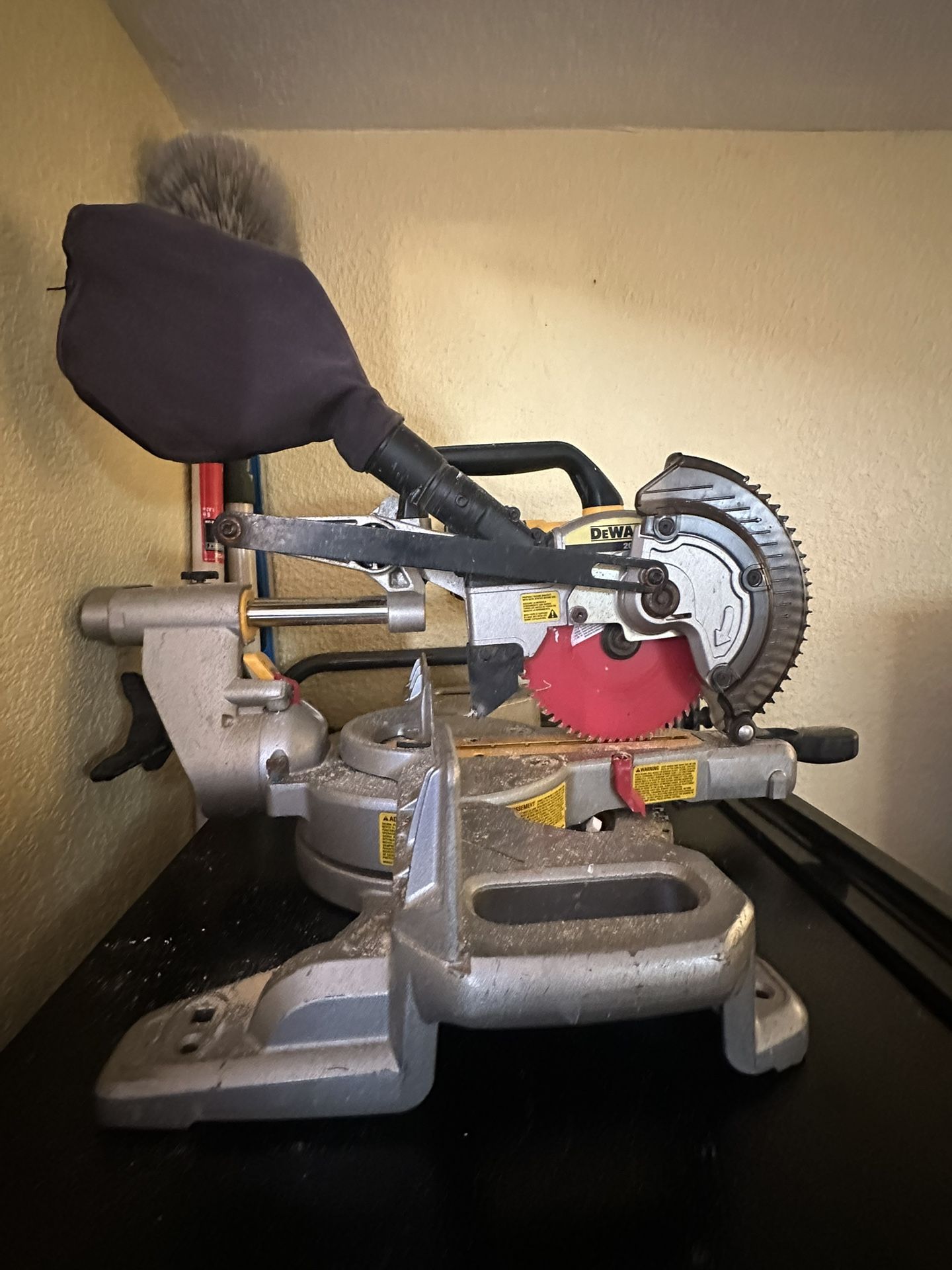 Dewalt Battery Chop Saw