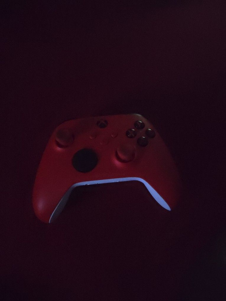 Red Contoller