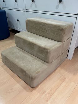 Dog stairs