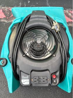 (8) DRIEZ VELO AIR MOVER