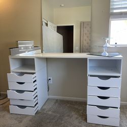 Vanity With Mirror And Organizers