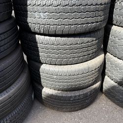 265/70R16 Goodyear Set