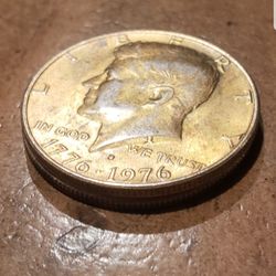 GOLD PLATED KENNEDY HALF DOLLAR