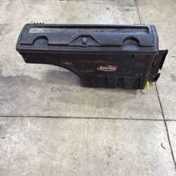 Cargo Box For 8’ Ford Truck
