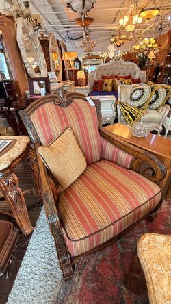 AICO By Michael Amini OVERSIZED TUSCANO CHAIR - GA