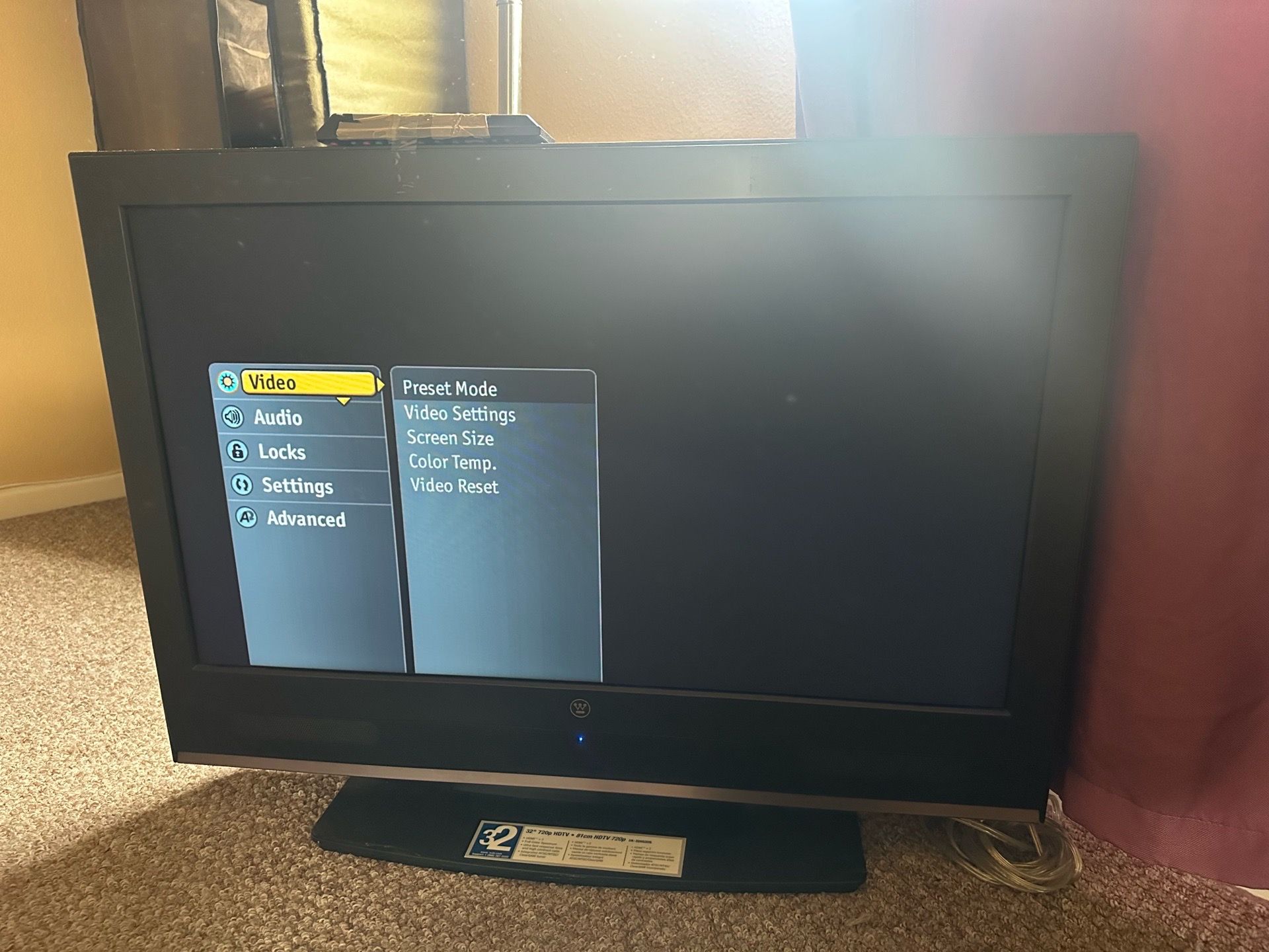 Westinghouse 32 inch TV