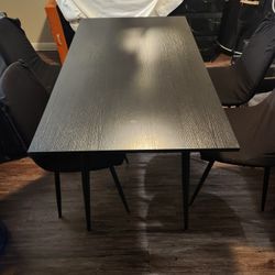 Black Dinning Table W Chairs