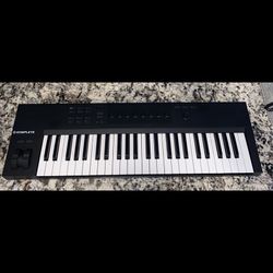 Native Instruments Komplete Kontrol A49 MIDI Keyboard Controller