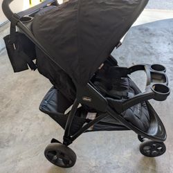 Chicco Viaro 3-Wheel Stroller - Black (Great Condition!)