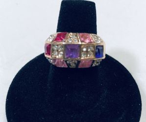 Multi colored crystal ring