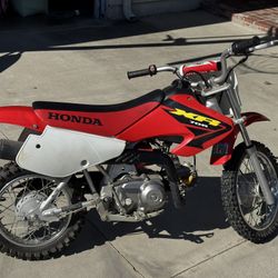 Honda XR 70R Dirt Bike With Gear