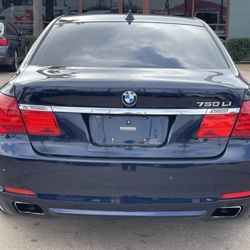 2010 BMW 750 Part Out 