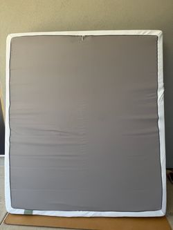 California King Size Mattress with Zippered Cover
