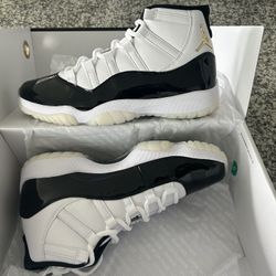 Air Jordan 11  Gratitude White/Black Mens  10.5