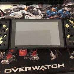 Hori Split Pad Pro Pikachu Black And Gold 