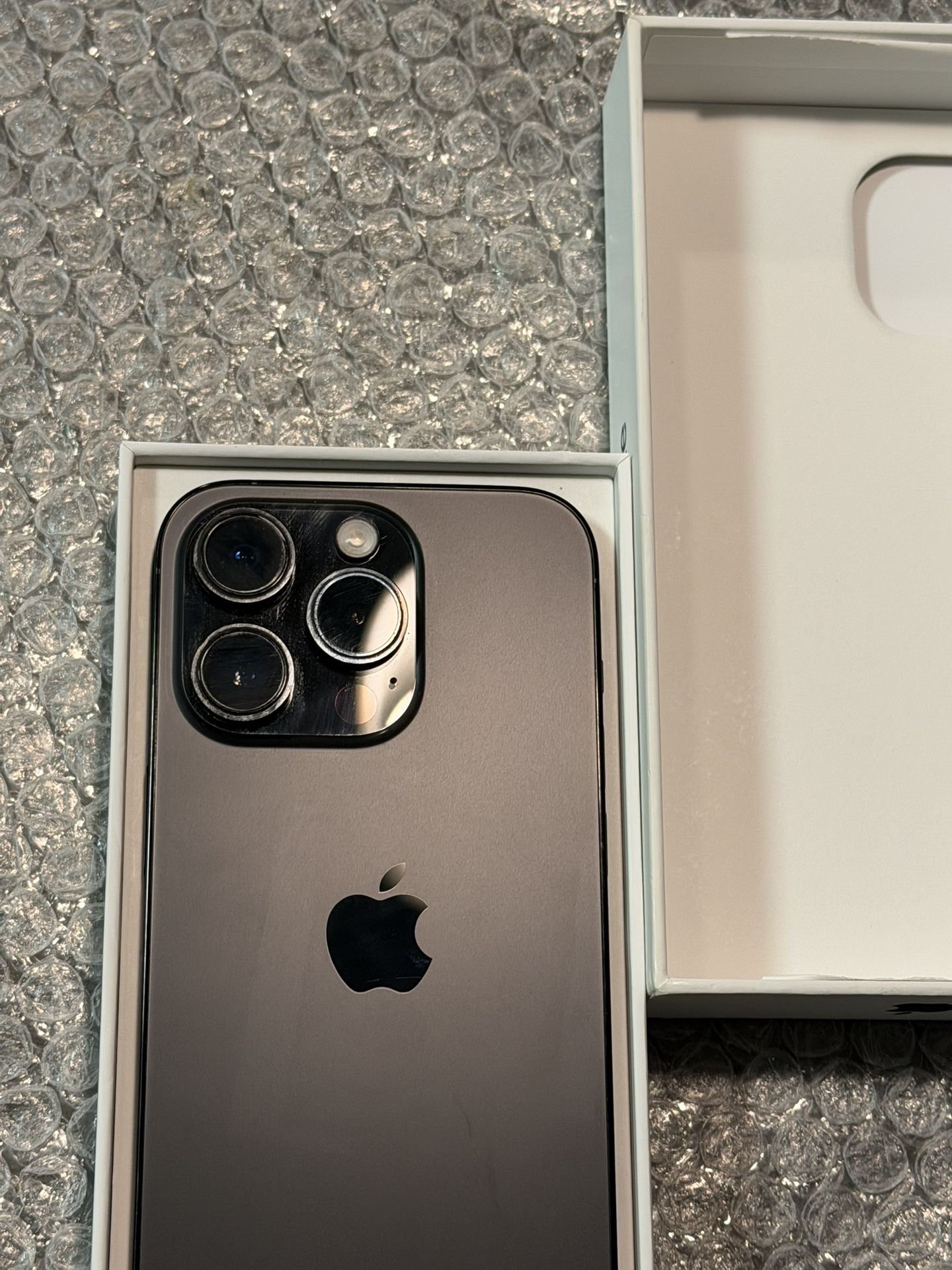 iPhone 14 PRO 512GB AT&T and Cricket Like New 