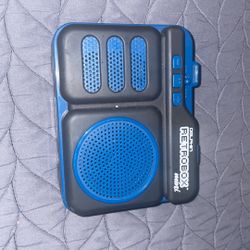 retro box speaker 