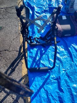 Parrilla para 2 bicicletas para carro $20