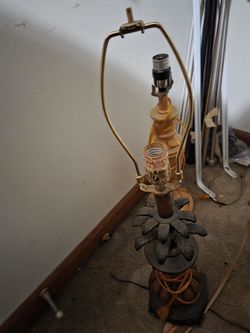 Vintage Sun Flower Lamp