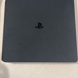 PS4 Slim (discontinued)