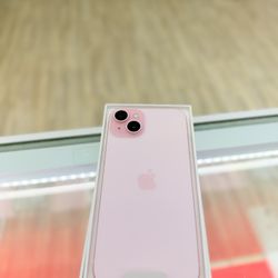 iPhone 15 Plus
