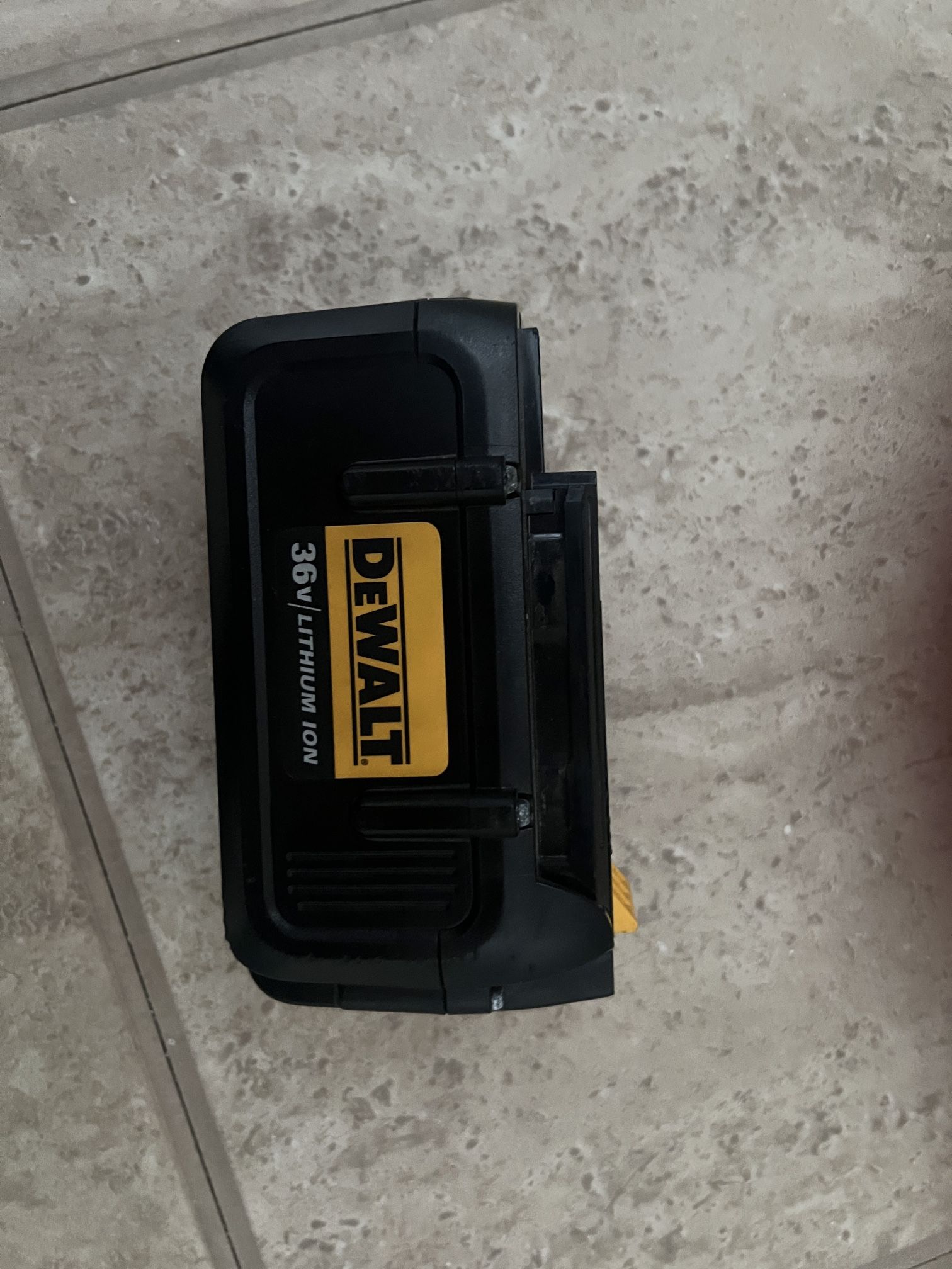 DeWalt Battery