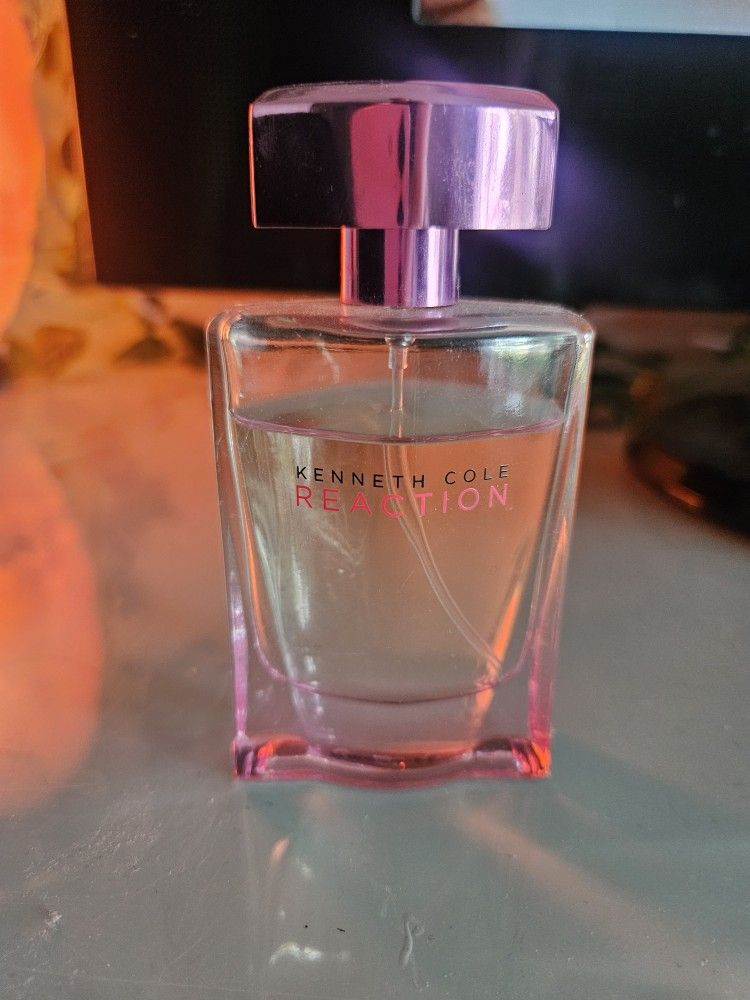 Kenneth Cole Reaction Perfume