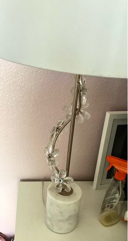 Marble bottom lamp approx. 32” H