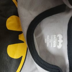 BATMAN Black & Gold Onesie S z. 6months.