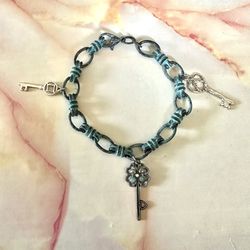 Blue Metal Key Charm Bracelet 
