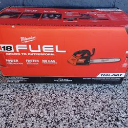 CHAINSAW MILWAUKEE TOOL ONLY 