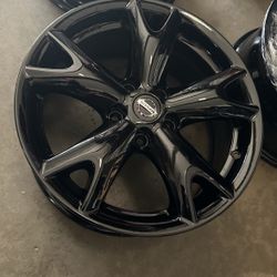 17” Rims Nissan Rogue Gloss Black Firm Price 