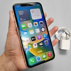 iPhone 11, Factory Unlocked,  Excellent Condition,  LIKE NEW 