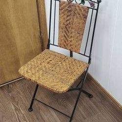 Grapevine Motif Fold Up Woven Wicker Rattan Heavy Classic Wrought Iron Chair