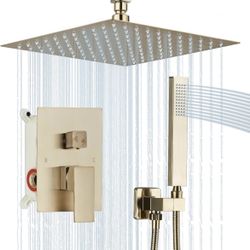Gold Shower Set. Se Habla Español.