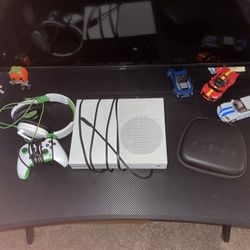 Xbox One S 