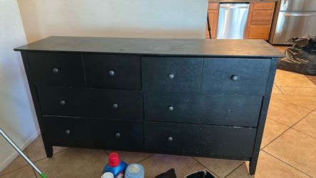 Dresser freeee