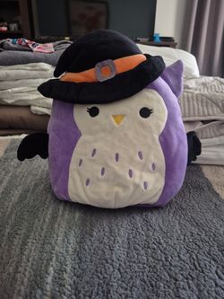 SQUISHMALLOWS