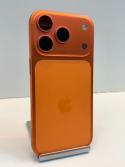 Apple iPhone 17 PRO 256gb. ( Fully Unlocked Phone )
