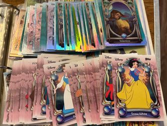 2025 Disney cards and foils lot of 100+