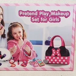 Girls Pretend Play Makeup