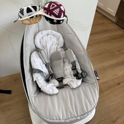 4mom baby swing with infant insert