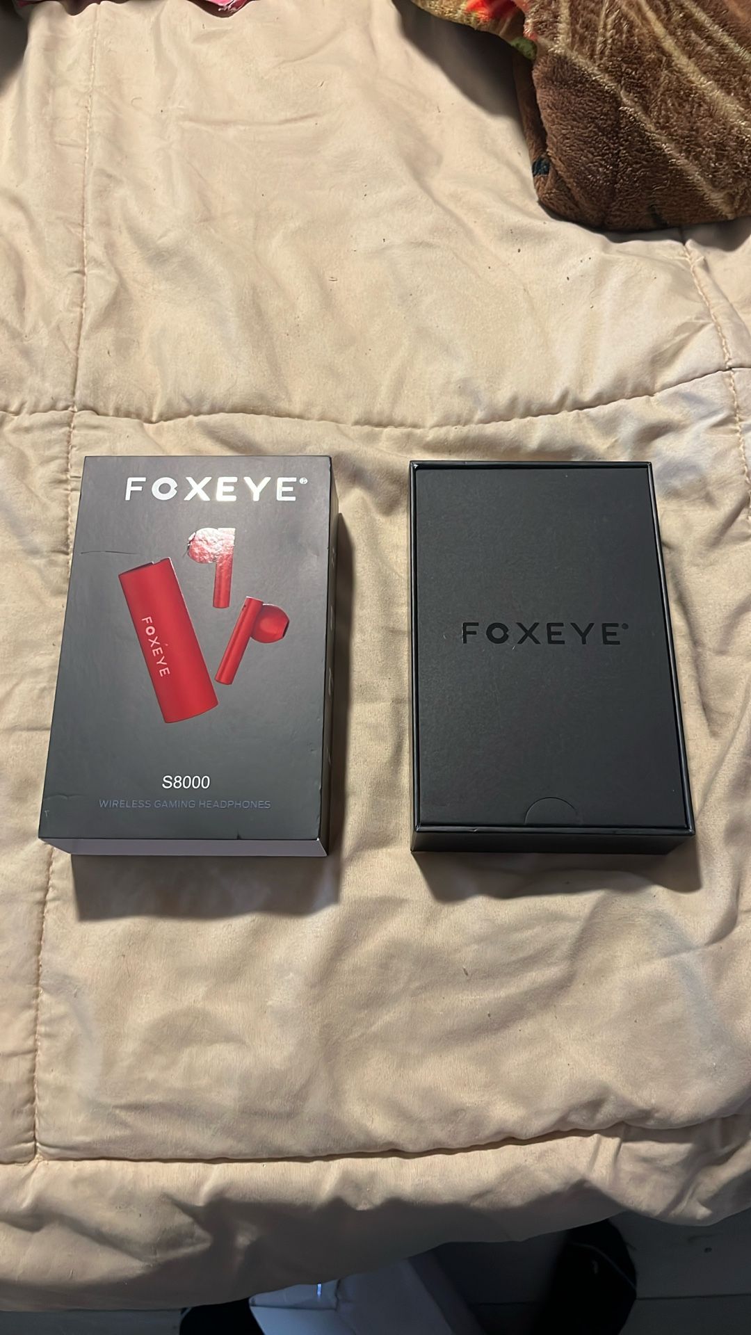 Foxeye Red Wireless Earbuds