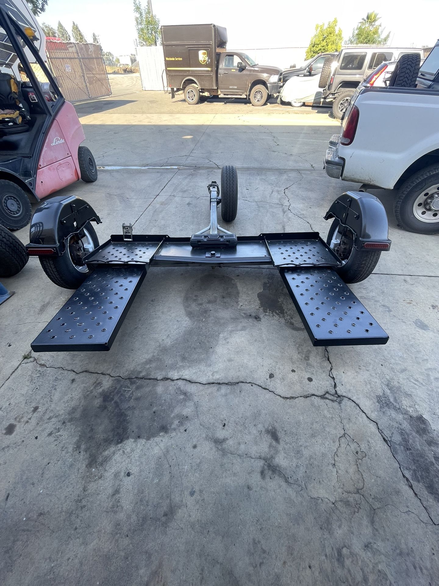 Car Tow Dolly
